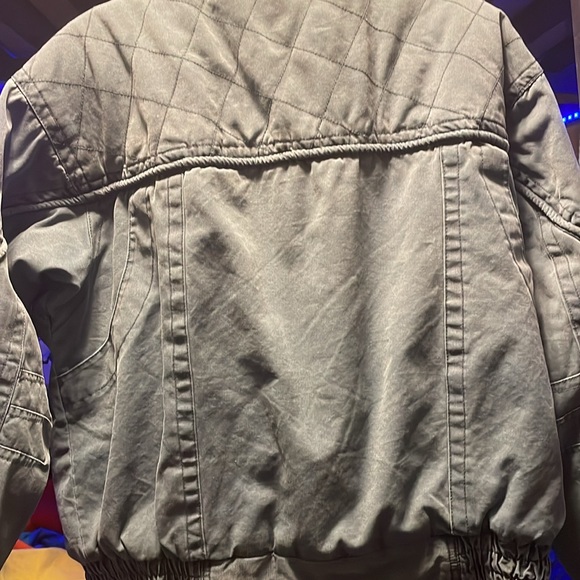 Vintage Weekends Green Bomber Jacket - Picture 4 of 7